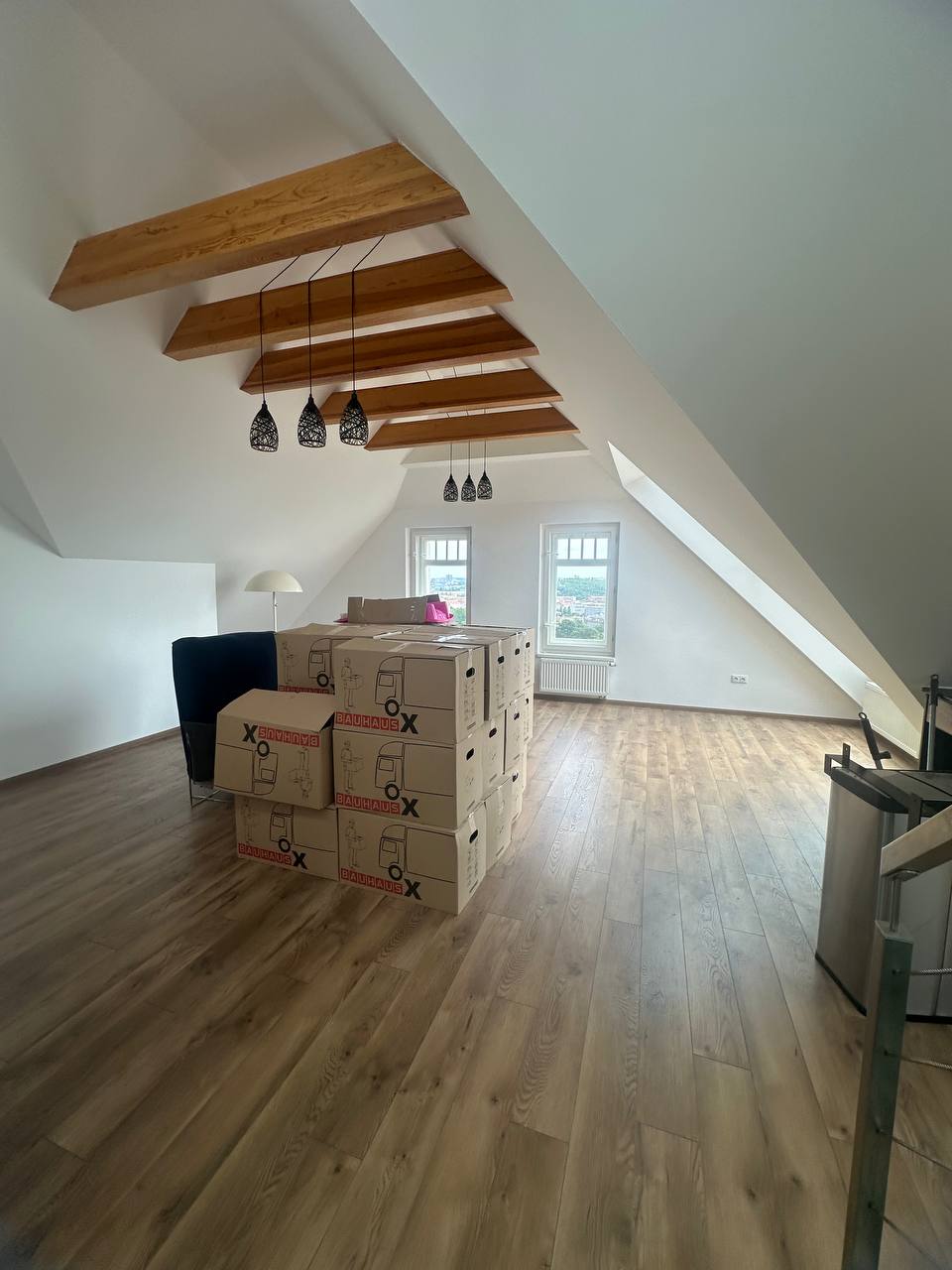Luxury apartment in Prague — Relomax.cz relocation service